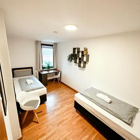 Suiteable Living - Boardinghaus mit Parkplätzen, WLAN und Waschraum Bayreuth Exterior foto