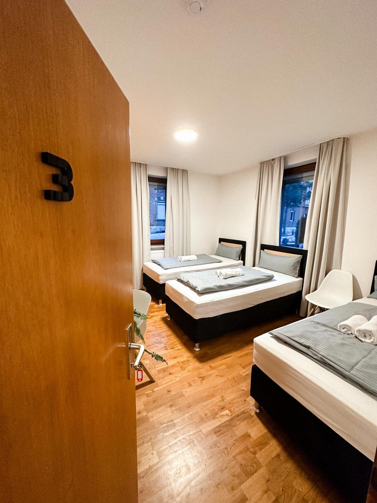 Suiteable Living - Boardinghaus Mit Parkplätzen, Wlan Und Waschraum Bayreuth