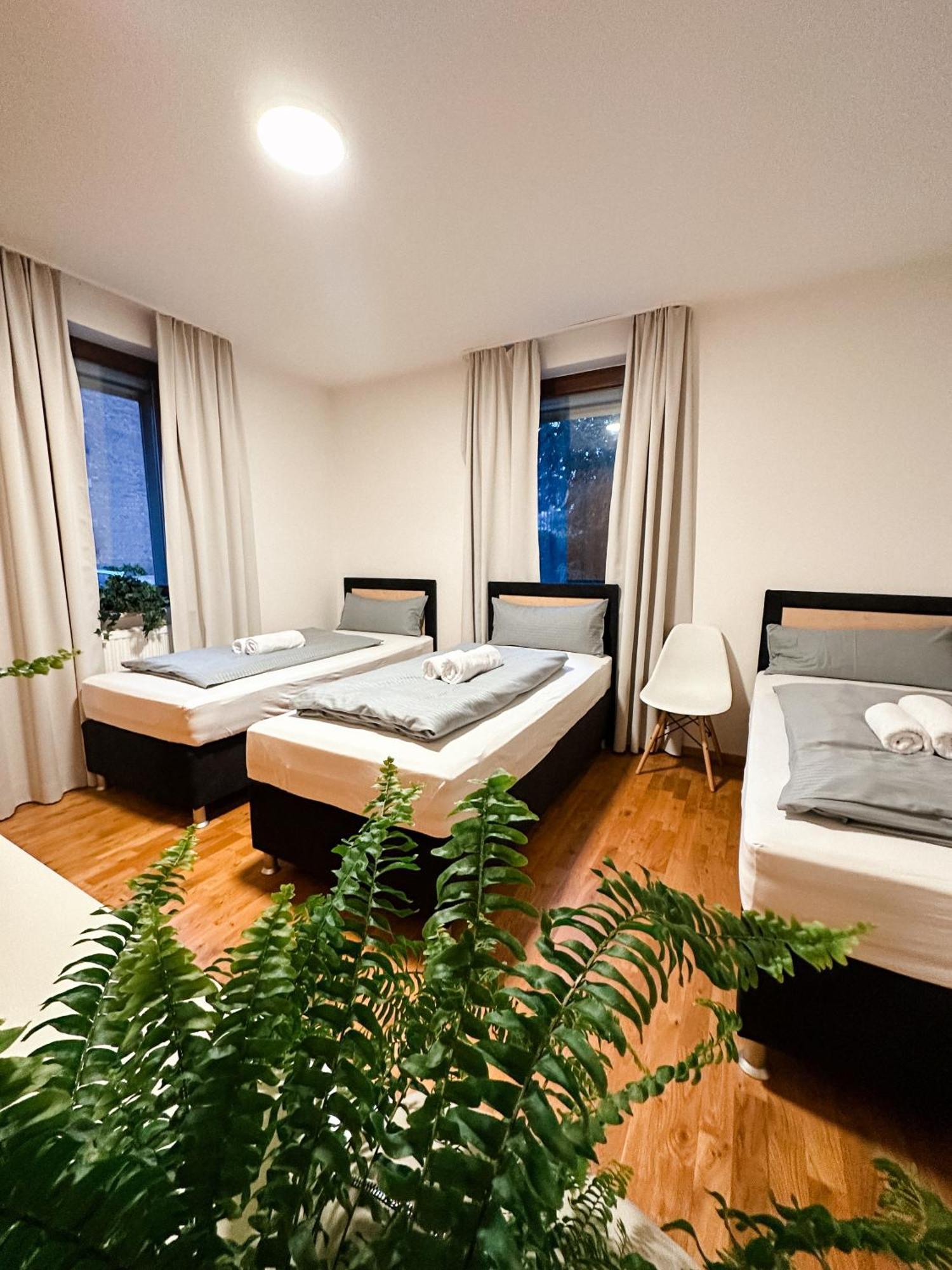 Apartment Suiteable Living - Boardinghaus Mit Parkplätzen, Wlan Und Waschraum Bayreuth